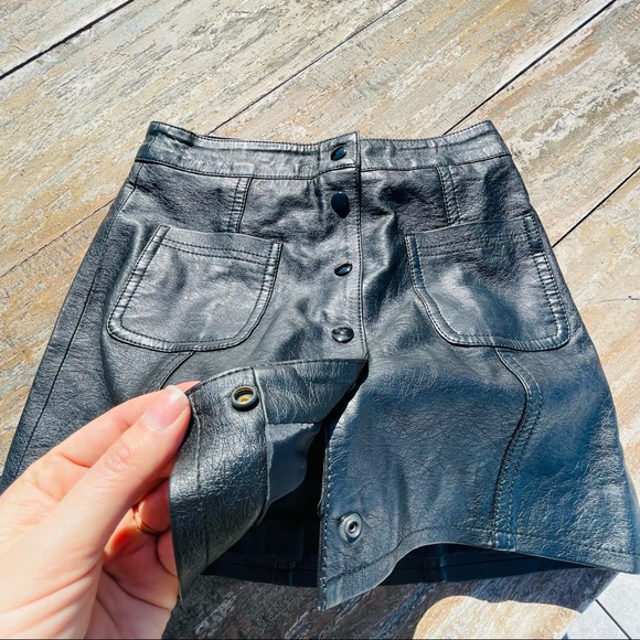 Divided Skirt Faux Vegan Textured Leather Full Front Snap-On - Picture 8 of 13